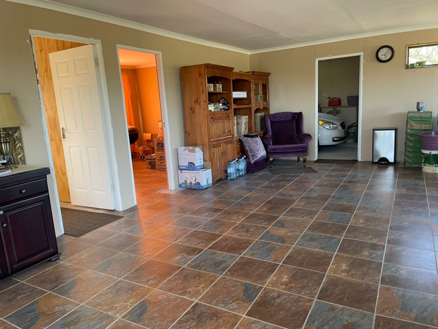 2 Bedroom Property for Sale in Bathurst Eastern Cape